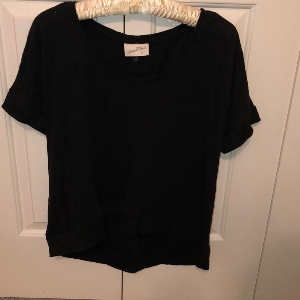 Universal Threads, short tee